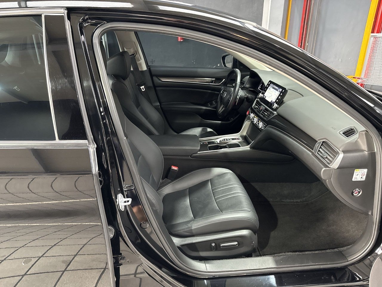 2022 Honda ACCORD TOURING