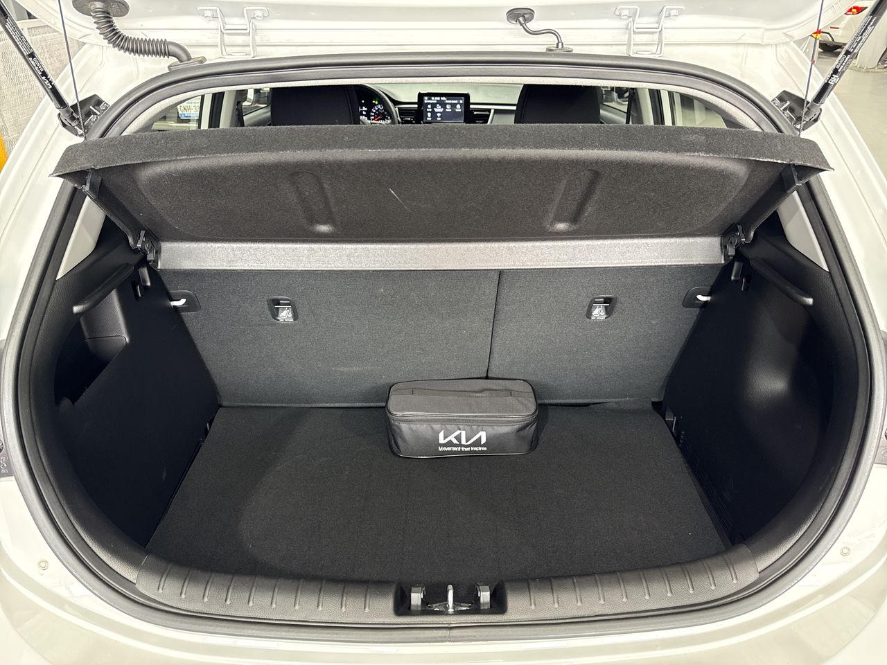 2023 Kia RIO LX TM