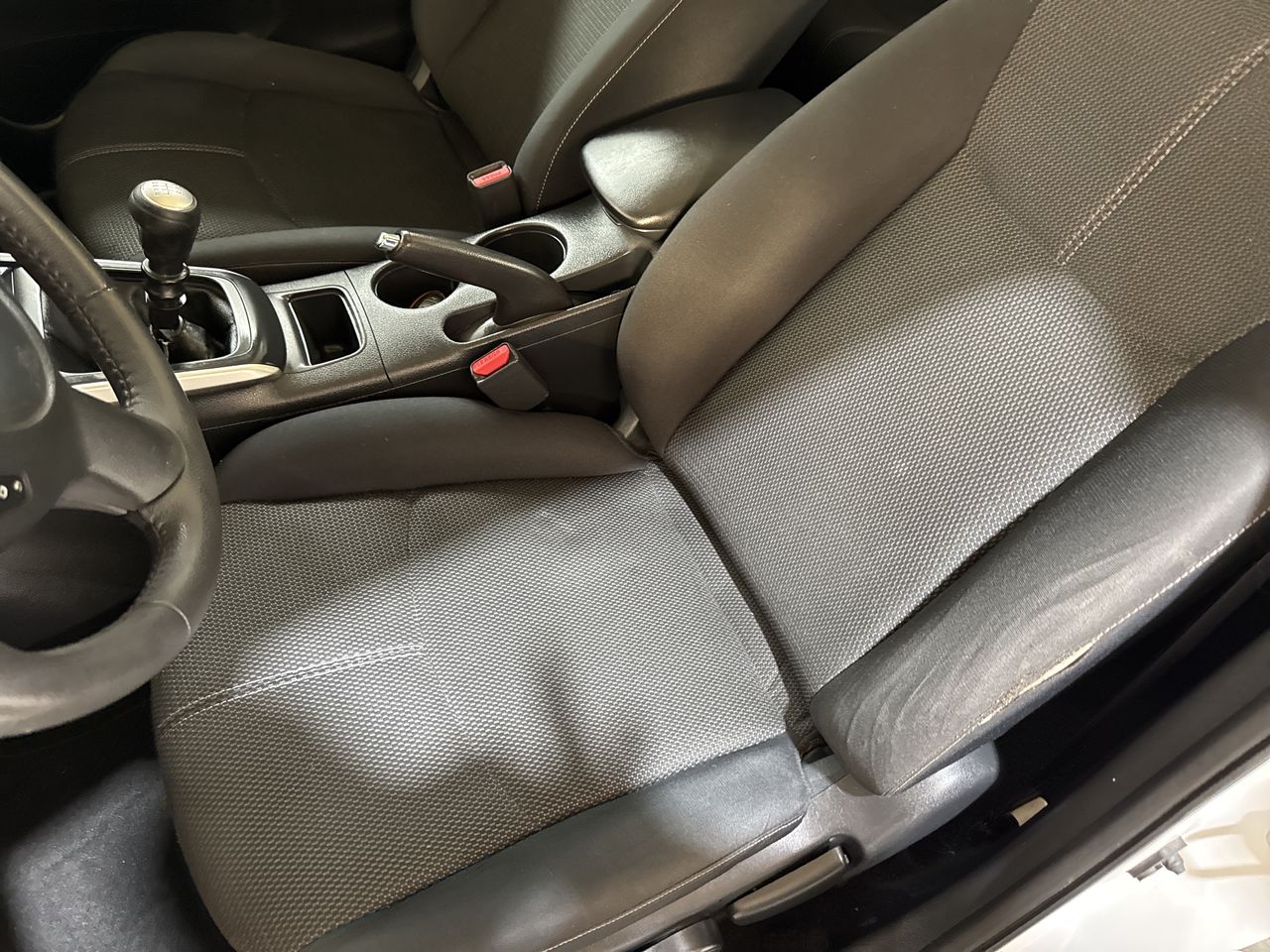 2017 Nissan SENTRA ADVANCE MT