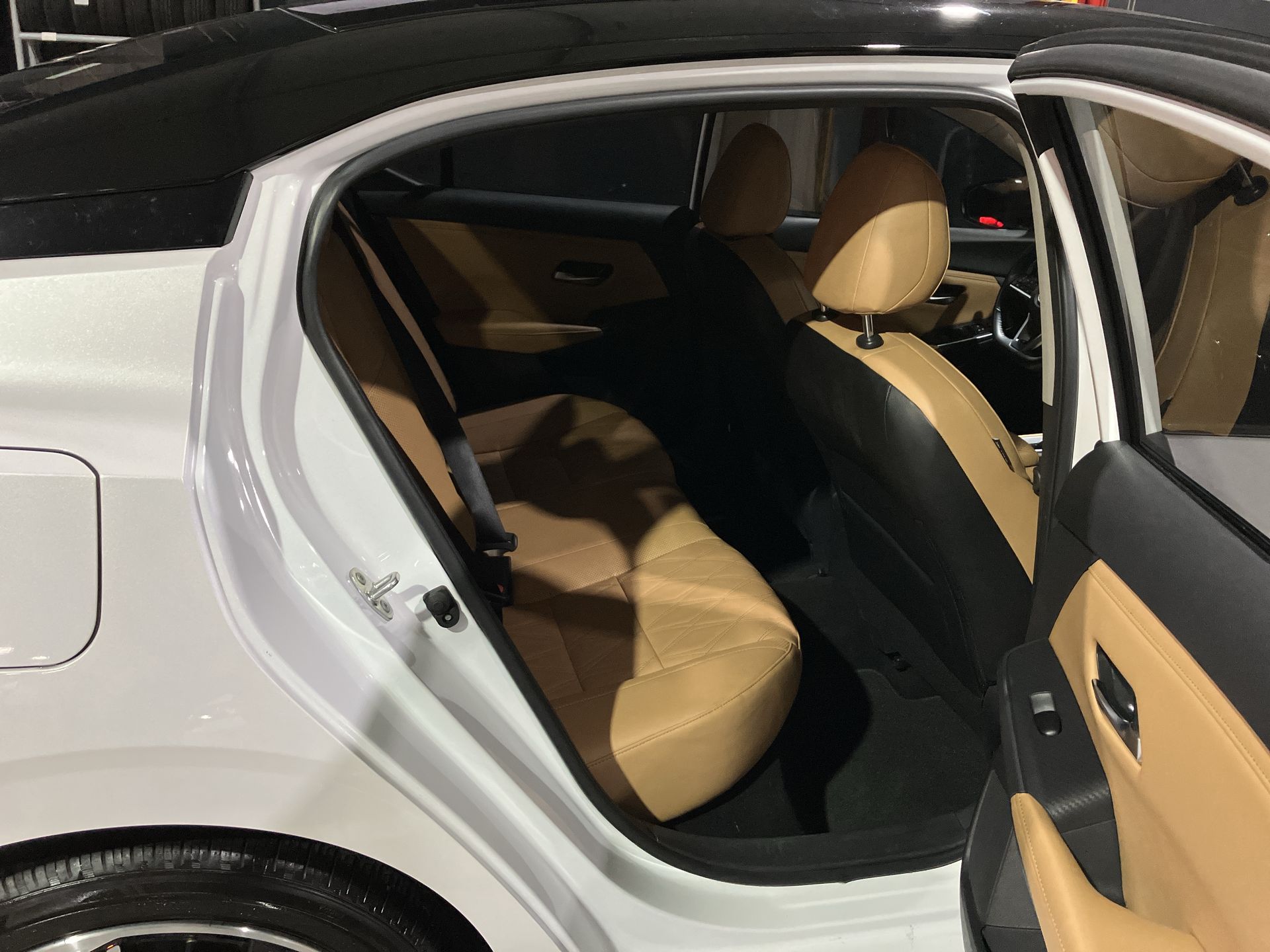 2024 Nissan SENTRA PLATINUM BITONO CVT 25