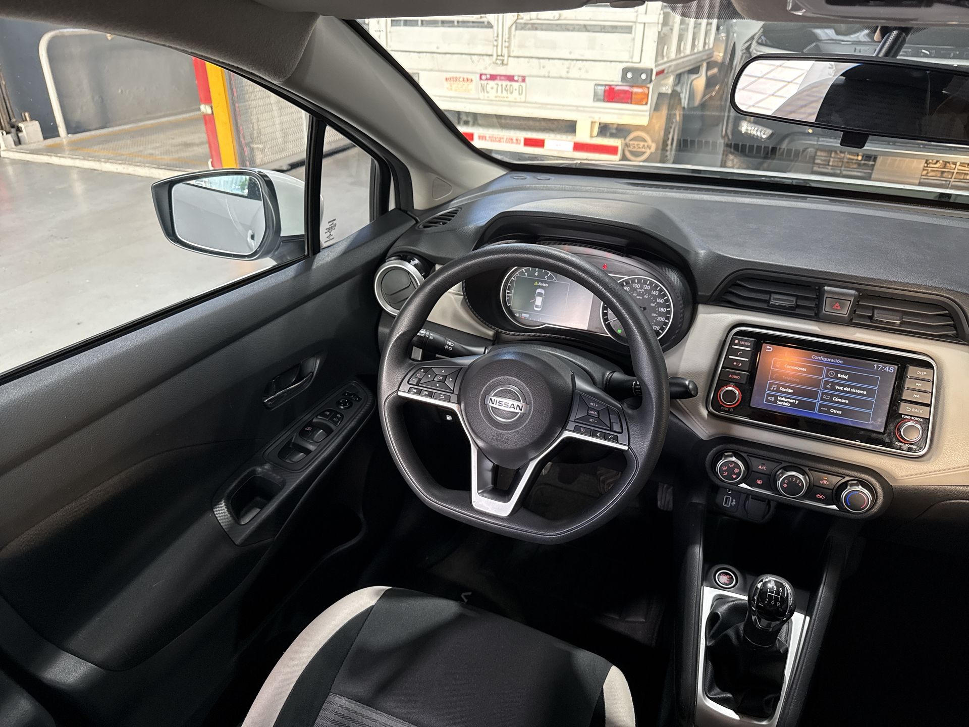 2022 Nissan VERSA ADVANCE MT 22