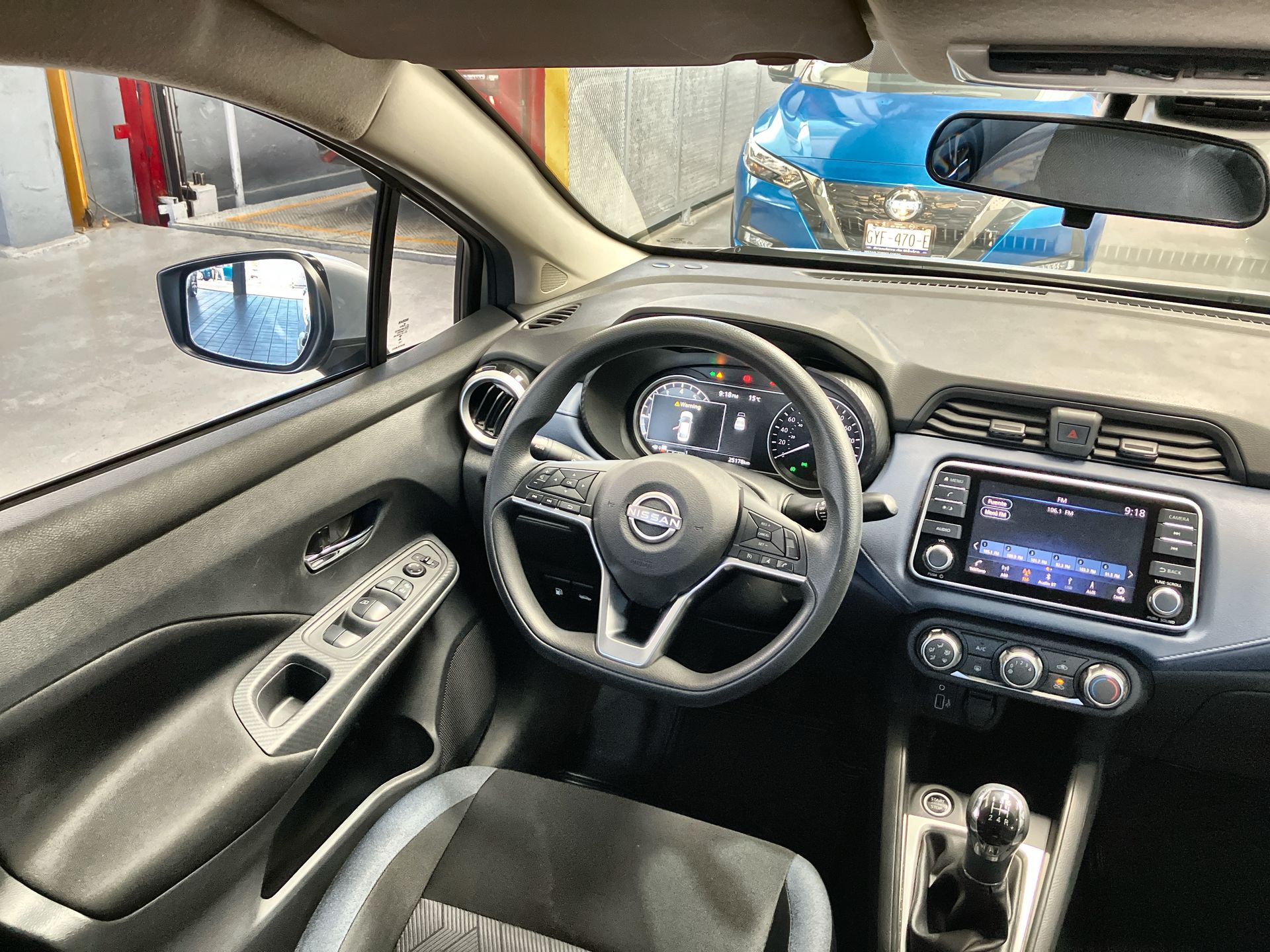 2023 Nissan VERSA ADVANCE MT 23
