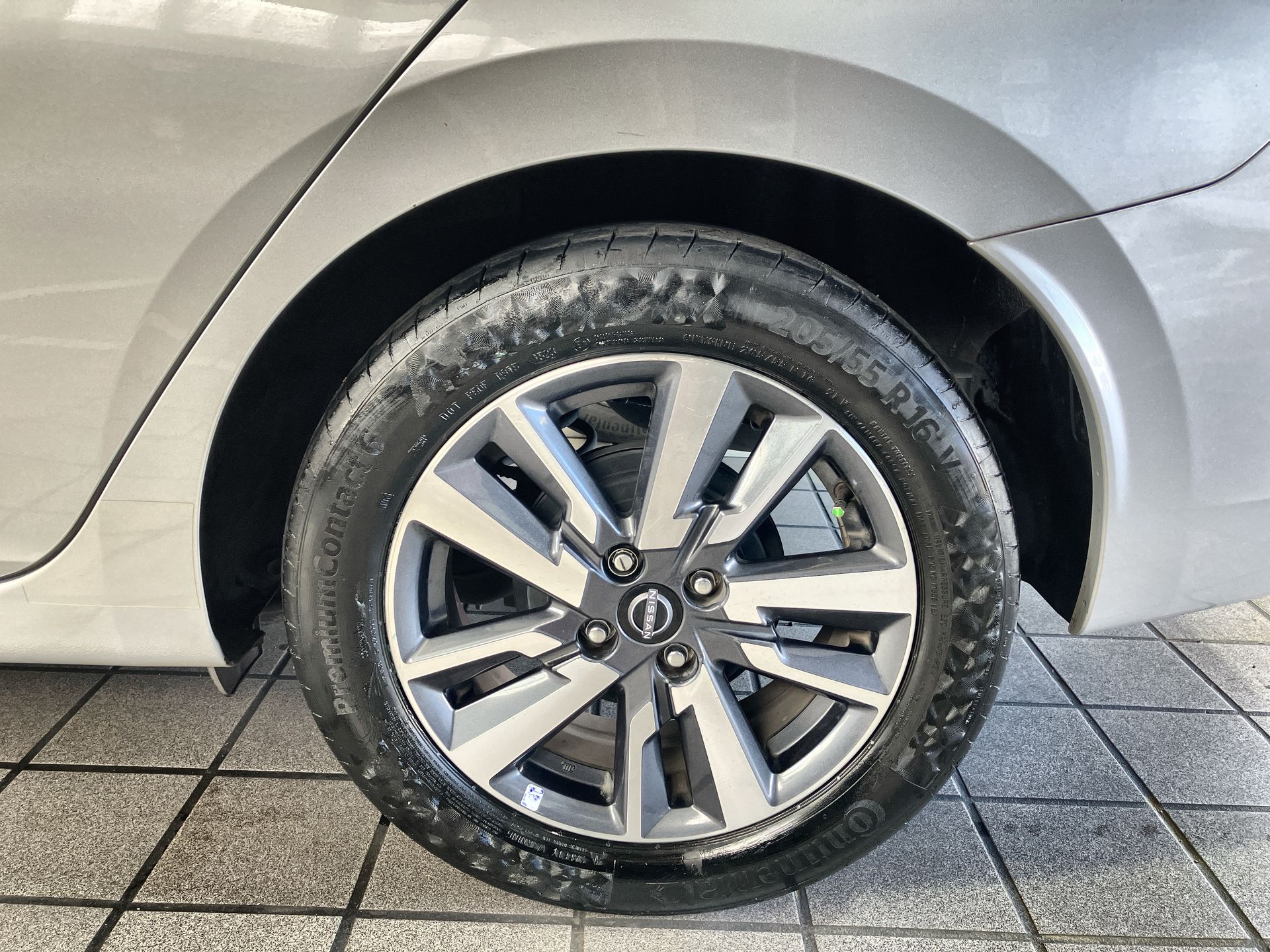 2023 Nissan VERSA ADVANCE MT 23