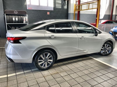 2023 Nissan VERSA ADVANCE MT 23