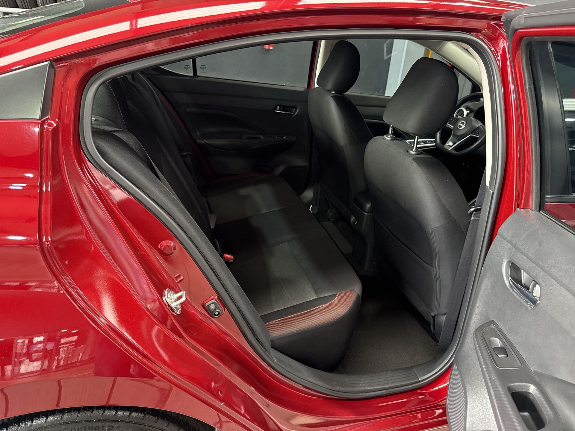 2023 Nissan VERSA SR CVT 23