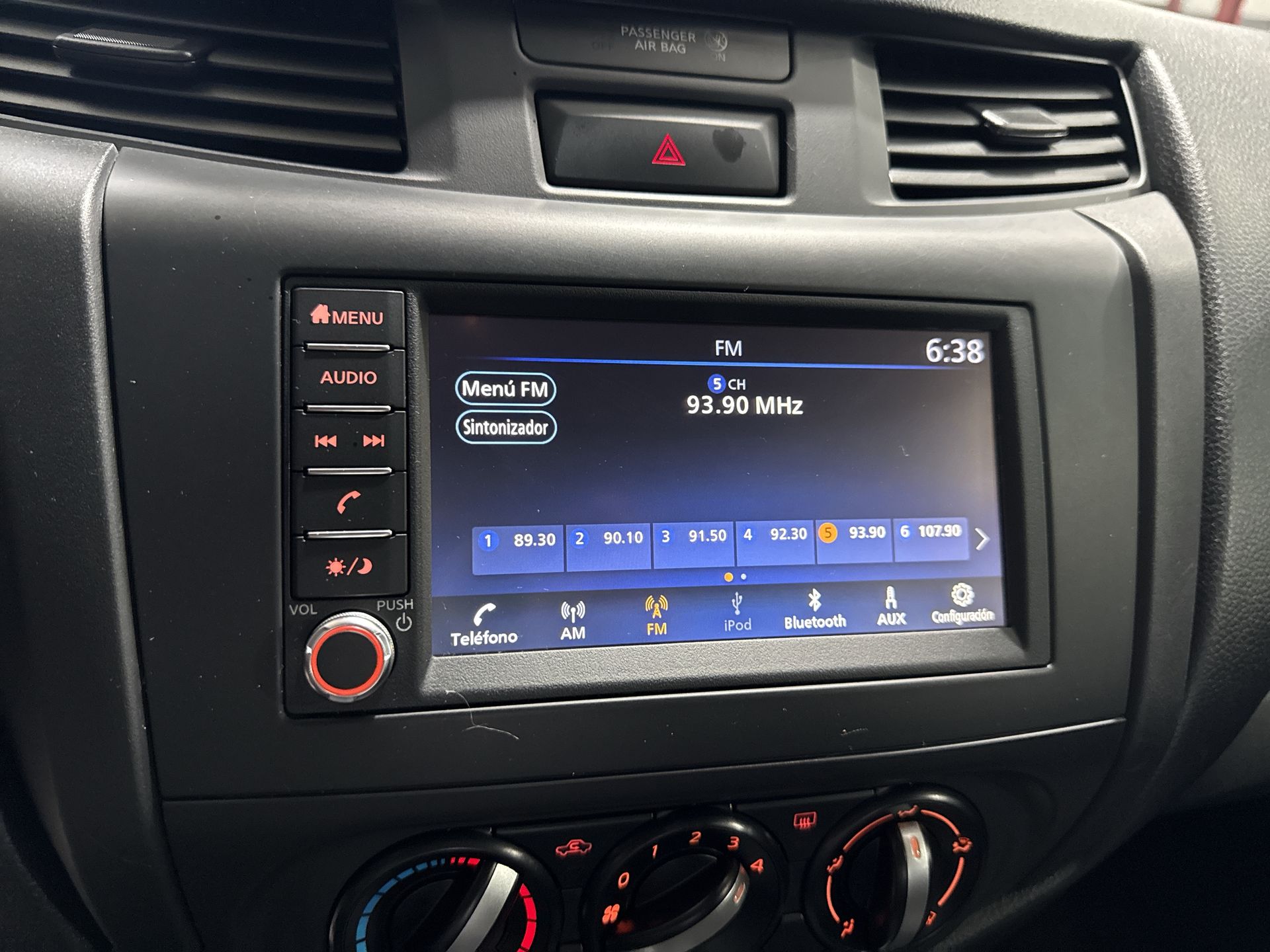 2025 Nissan FRONTIER XE TM 25