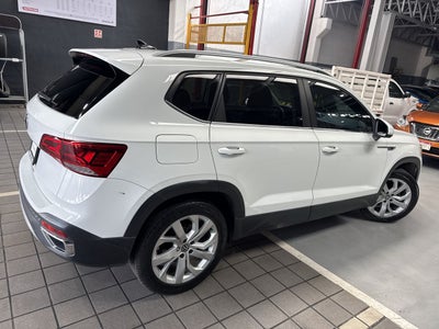 2021 Volkswagen TAOS COMFORTLINE