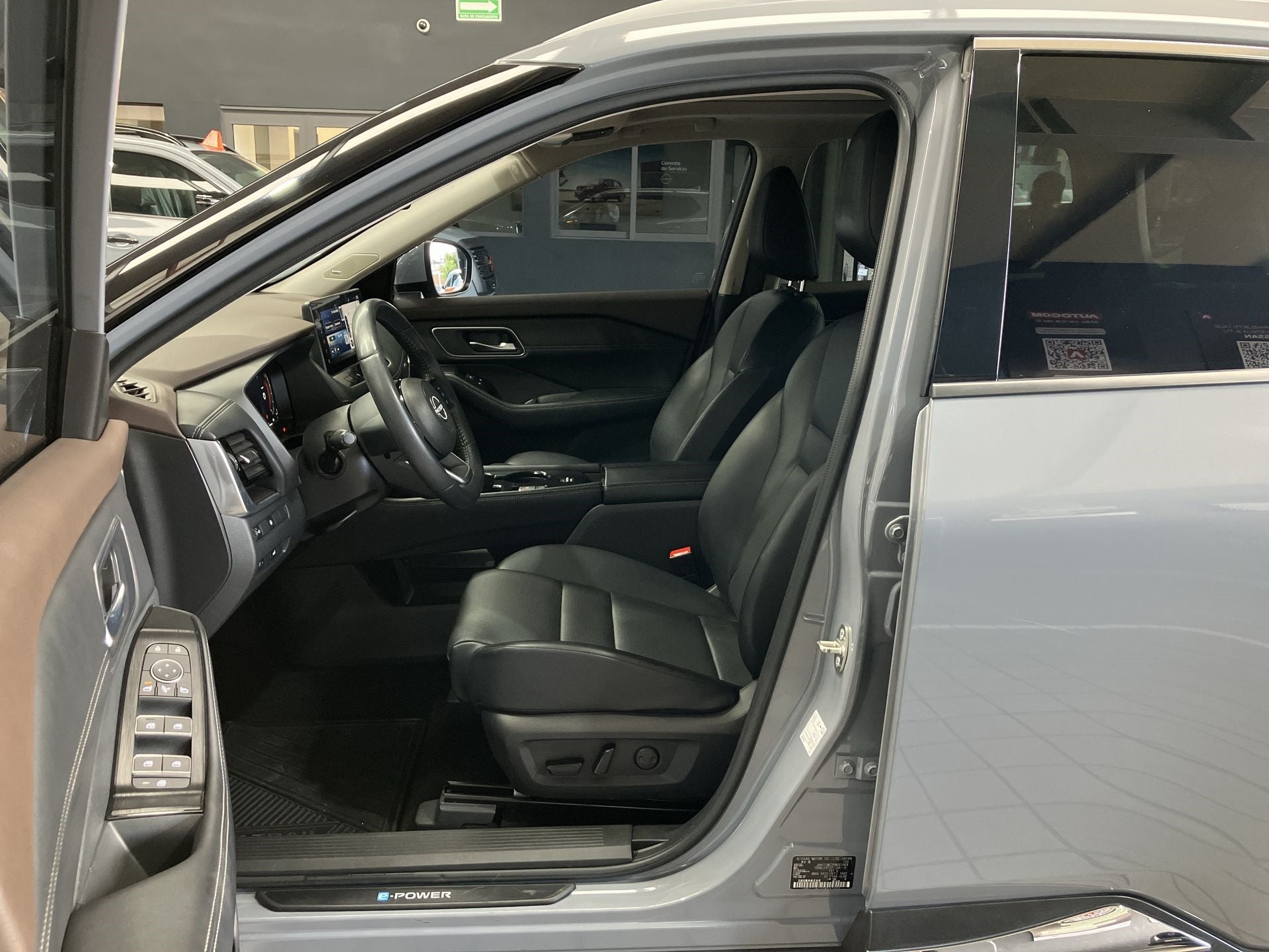2023 Nissan X-TRAIL PLATINUM E-POWER 2 ROW 23