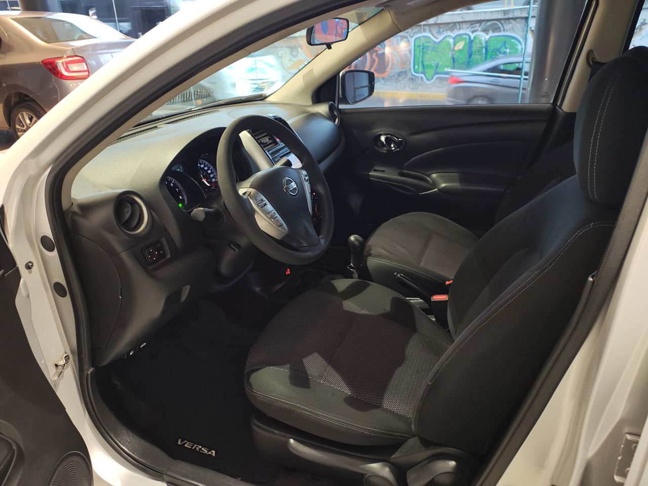 2018 Nissan VERSA ADVANCE MT AC