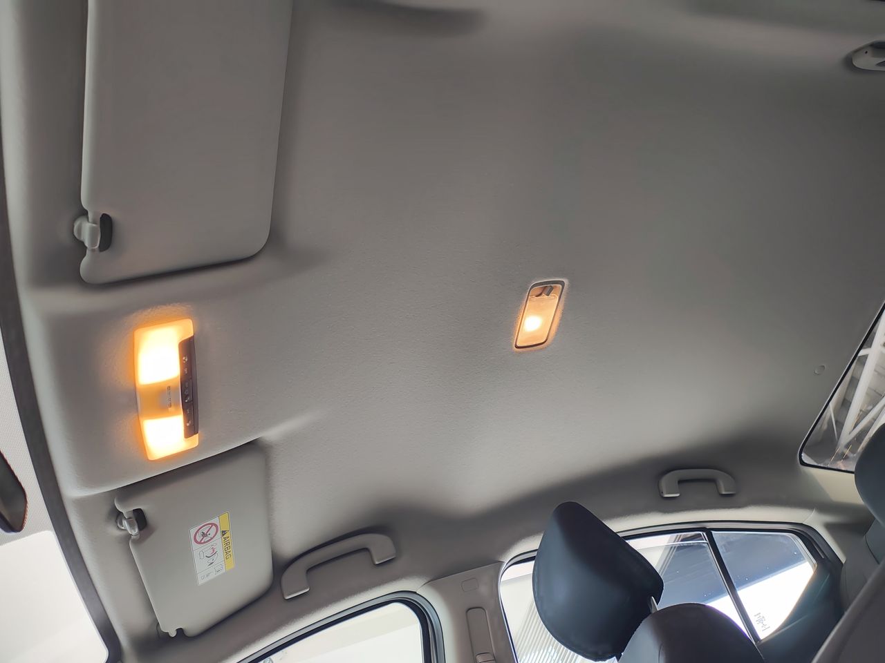 2020 Nissan VERSA SENSE MT