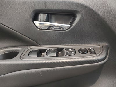 2021 Nissan VERSA ADVANCE CVT 21