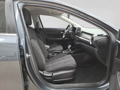 2023 Kia FORTE EX