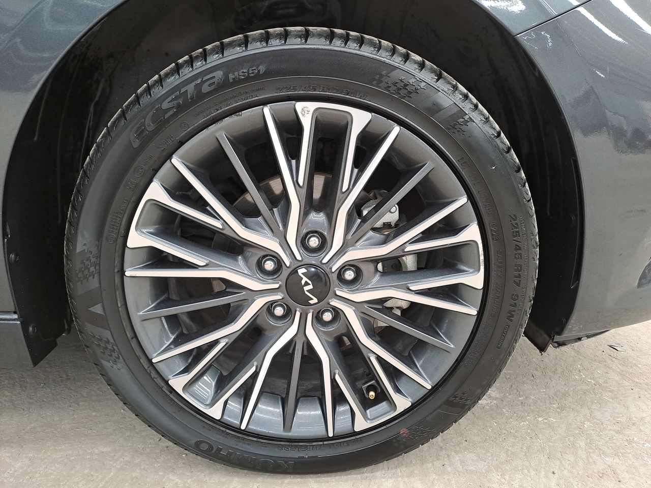 2023 Kia FORTE GT LINE