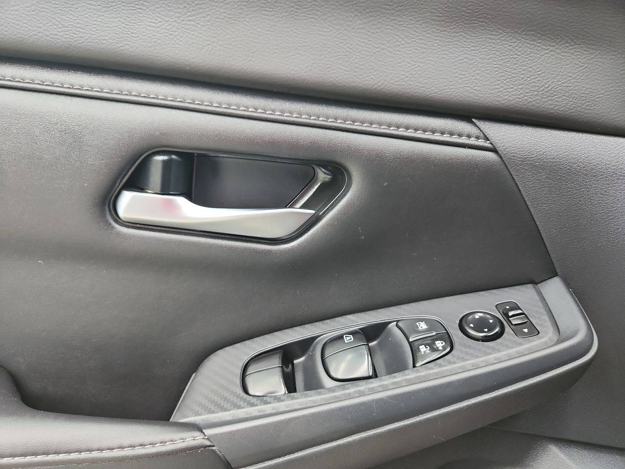 2023 Nissan SENTRA ADVANCE CVT 23