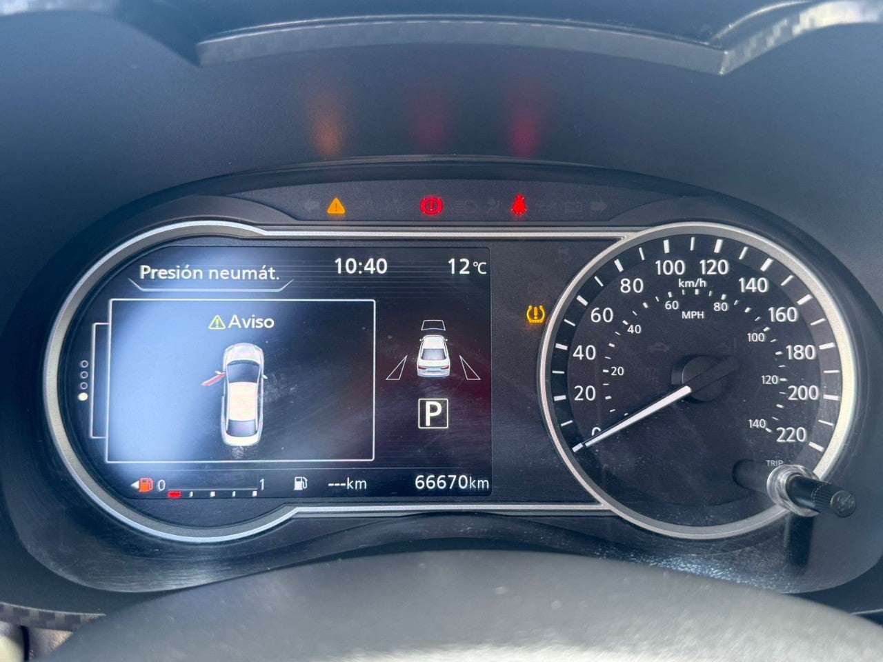 2021 Nissan VERSA PLATINUM CVT 21