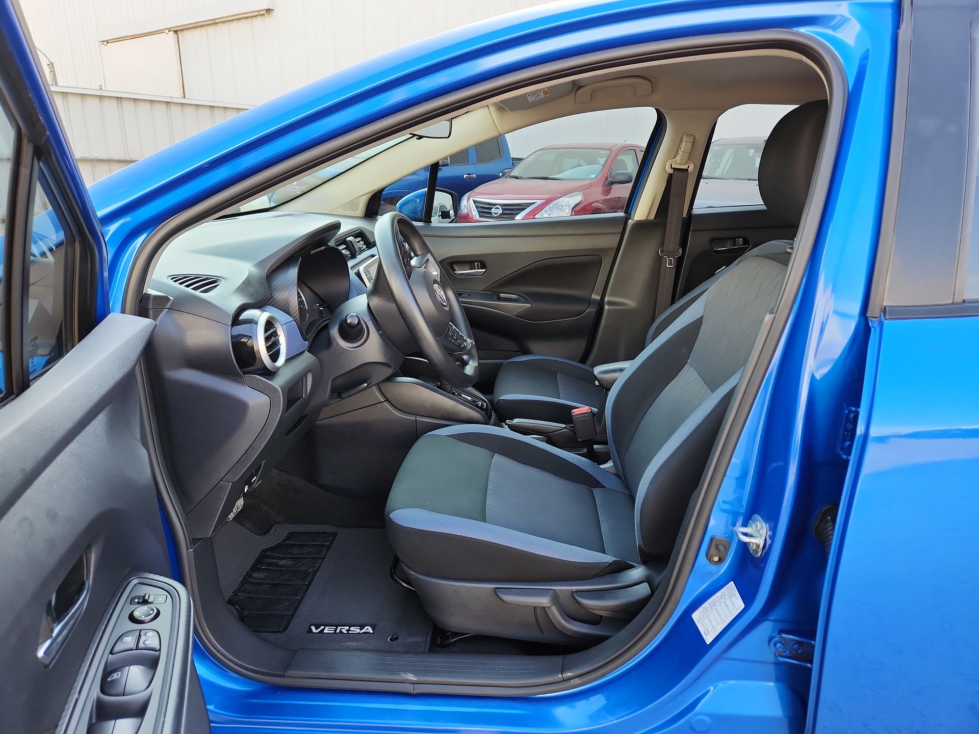 2024 Nissan VERSA ADVANCE CVT 24