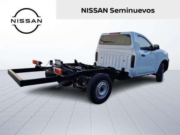 2024 Nissan NP300 NP300 CHASIS TM AC 24