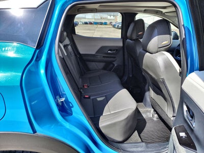 2025 Nissan KICKS PLATINUM CVT 25