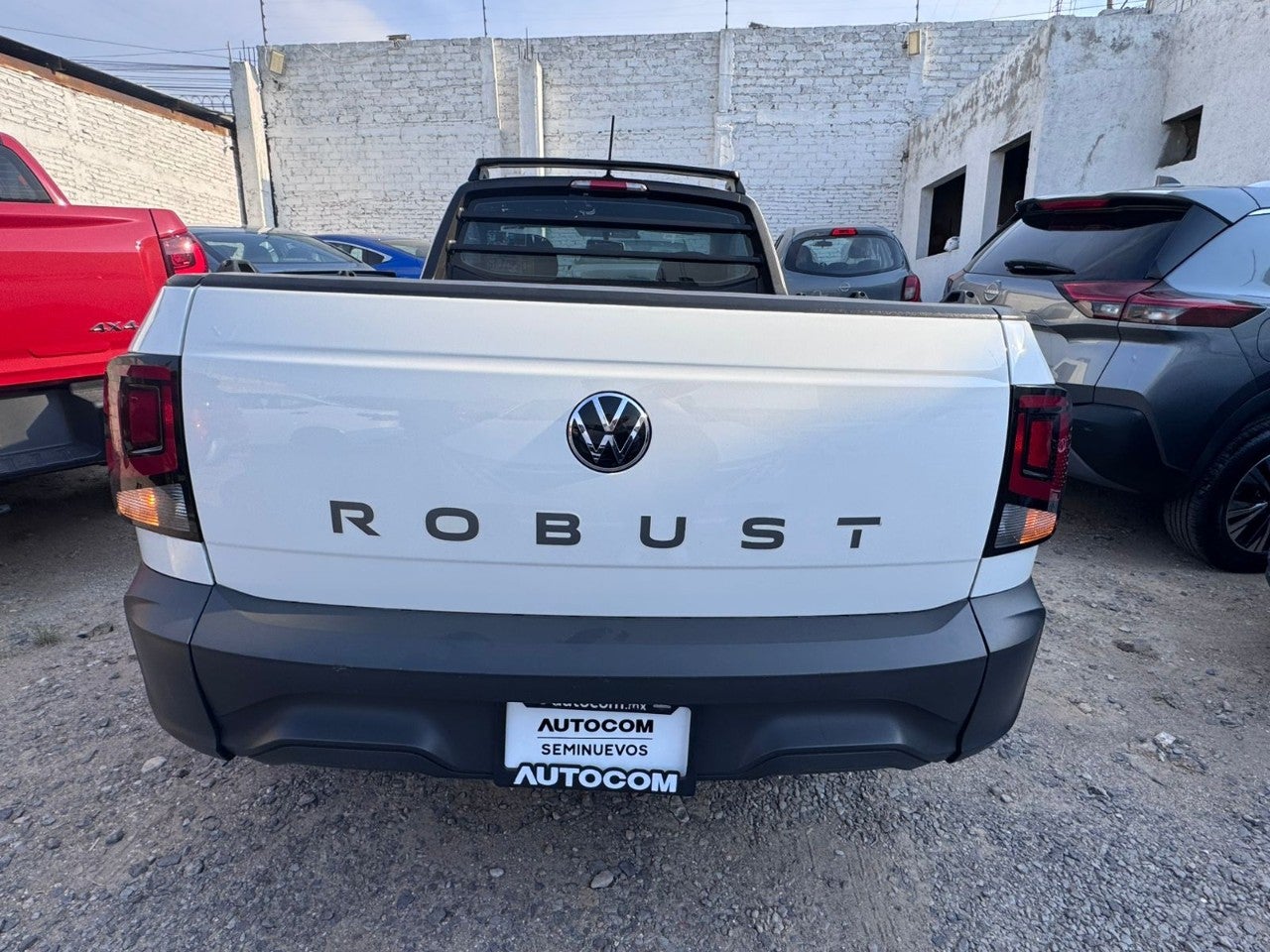 2024 Volkswagen SAVEIRO SAVEIRO ROBUST CABINA SENCILLA