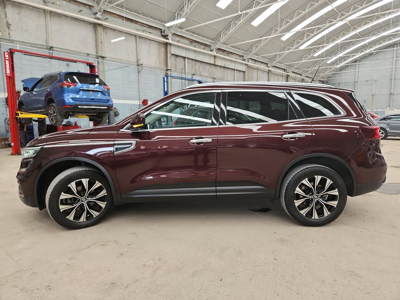 2023 RENAULT KOLEOS INTENS