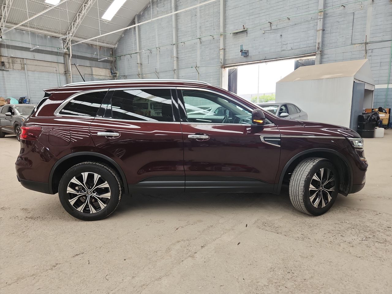 2023 RENAULT KOLEOS INTENS