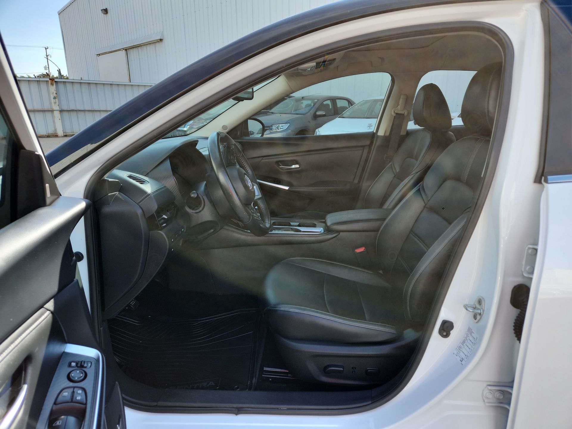 2024 Nissan SENTRA PLATINUM BITONO CVT 24