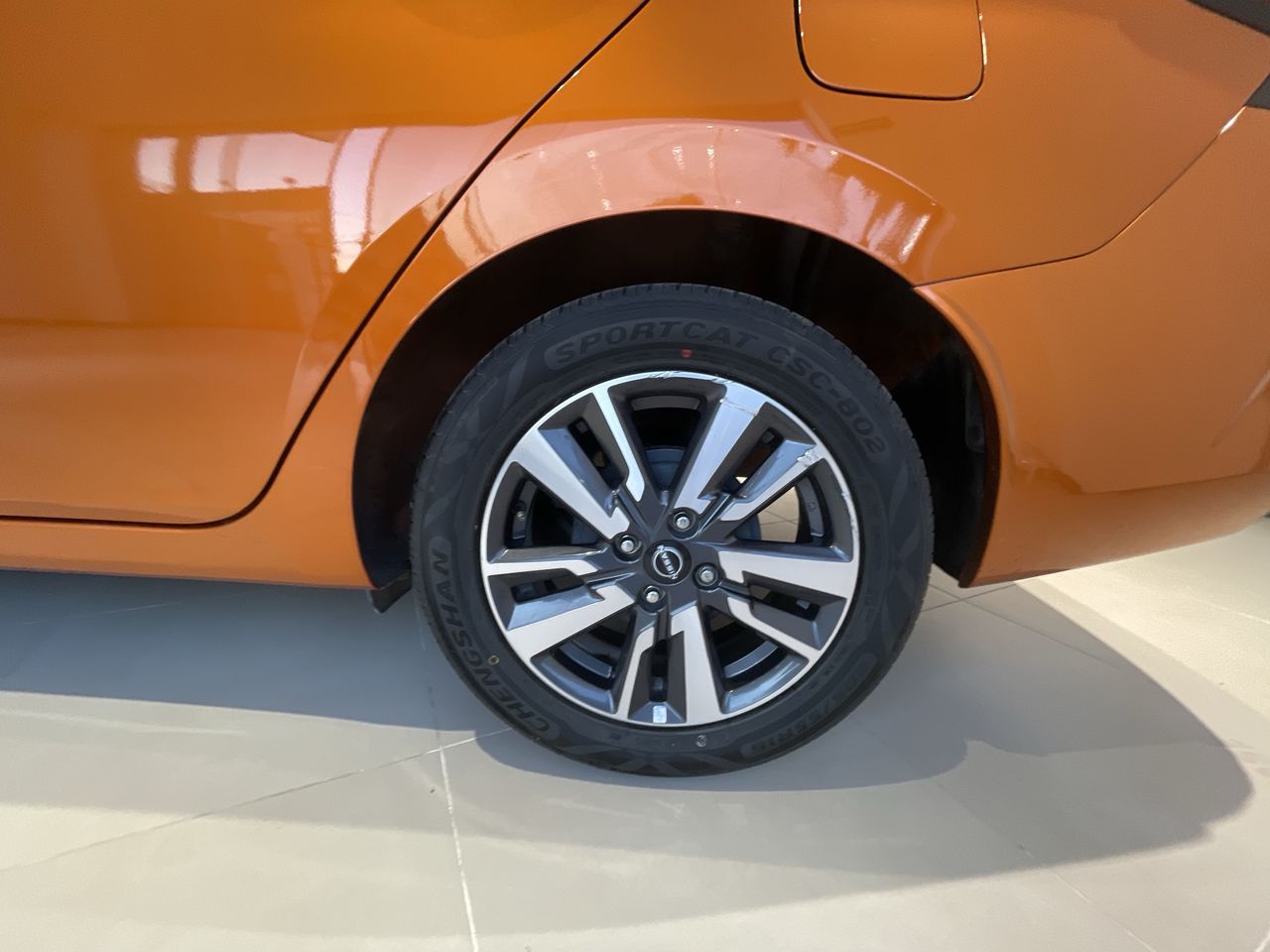 2023 Nissan VERSA ADVANCE CVT 23