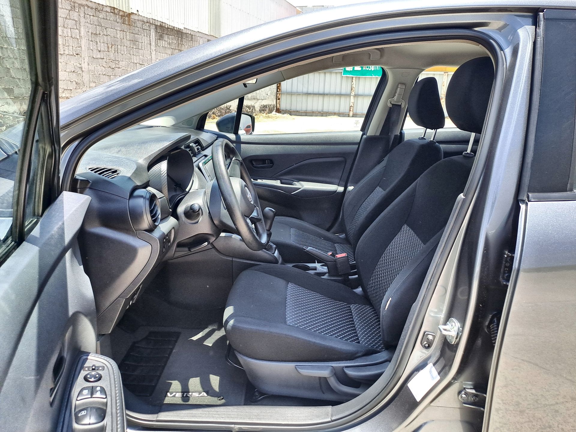 2024 Nissan VERSA SENSE MT 24