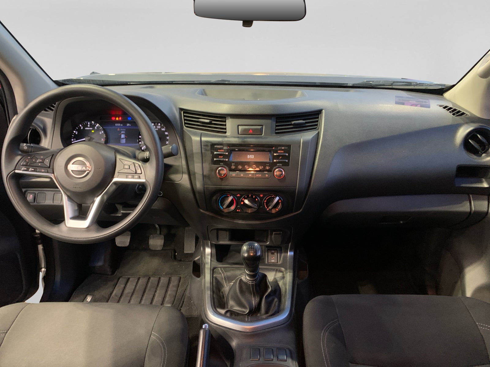2024 Nissan FRONTIER FRONTIER XE TM 24