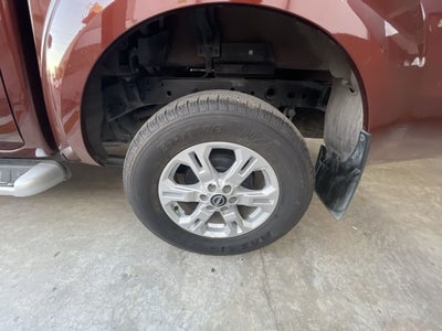 2024 Nissan FRONTIER FRONTIER LE TA 24