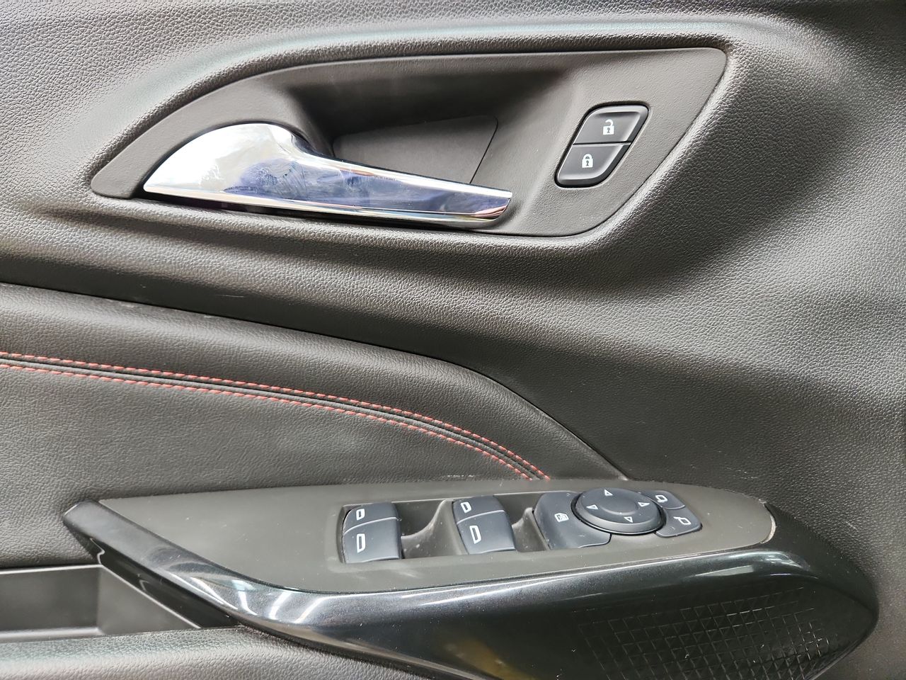 2025 Chevrolet TRAX LS A