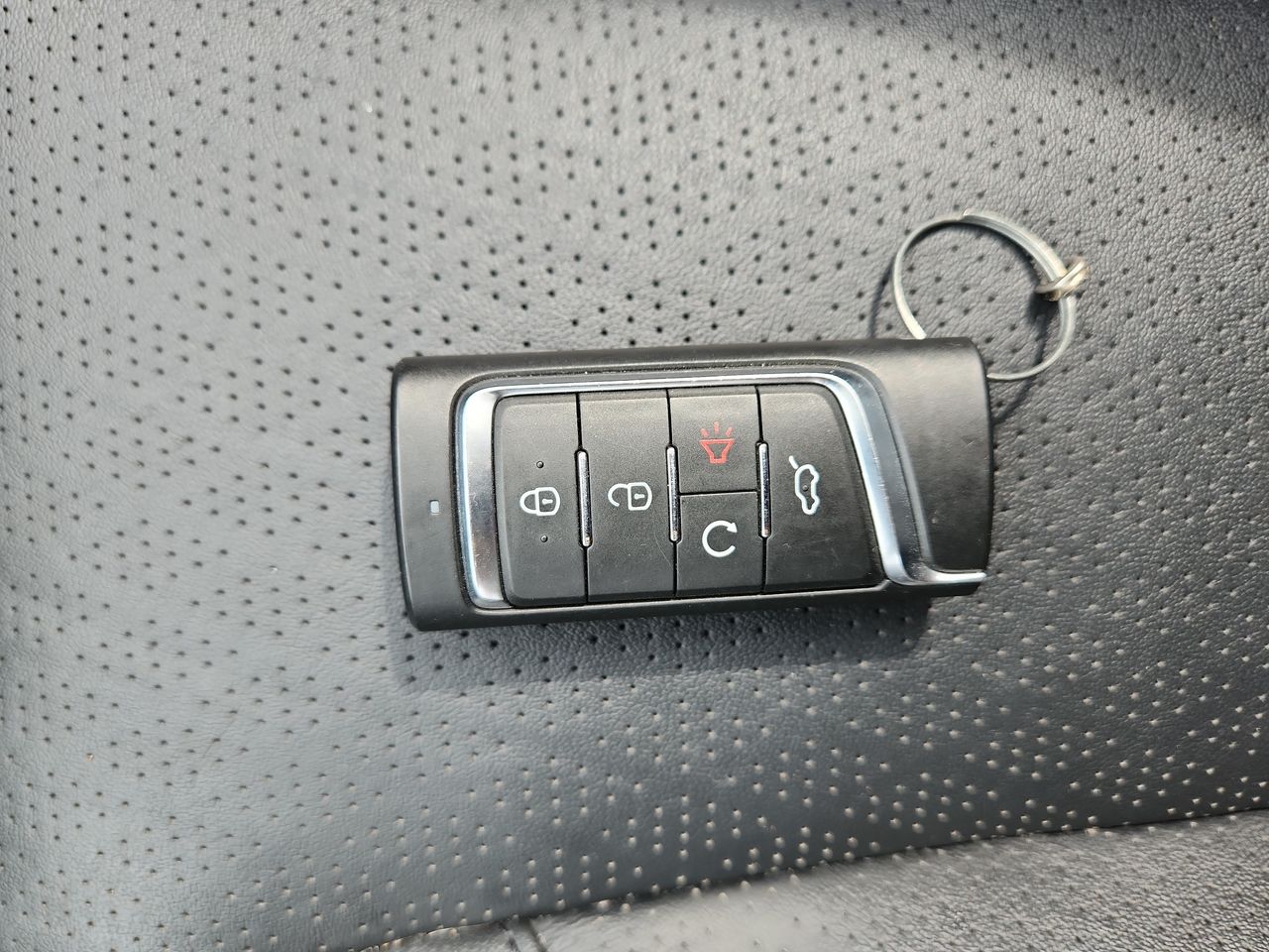 2022 Dodge JOURNEY SPORT