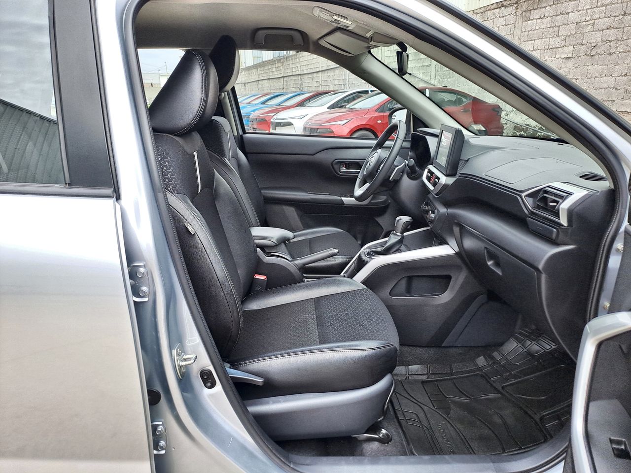 2023 Toyota RAIZE XLE CVT