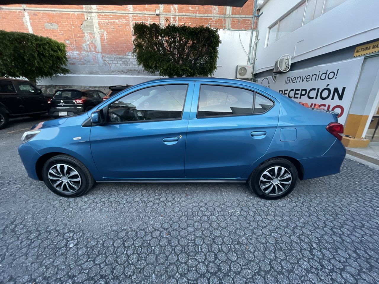 2024 Mitsubishi MIRAGE GLX-MT