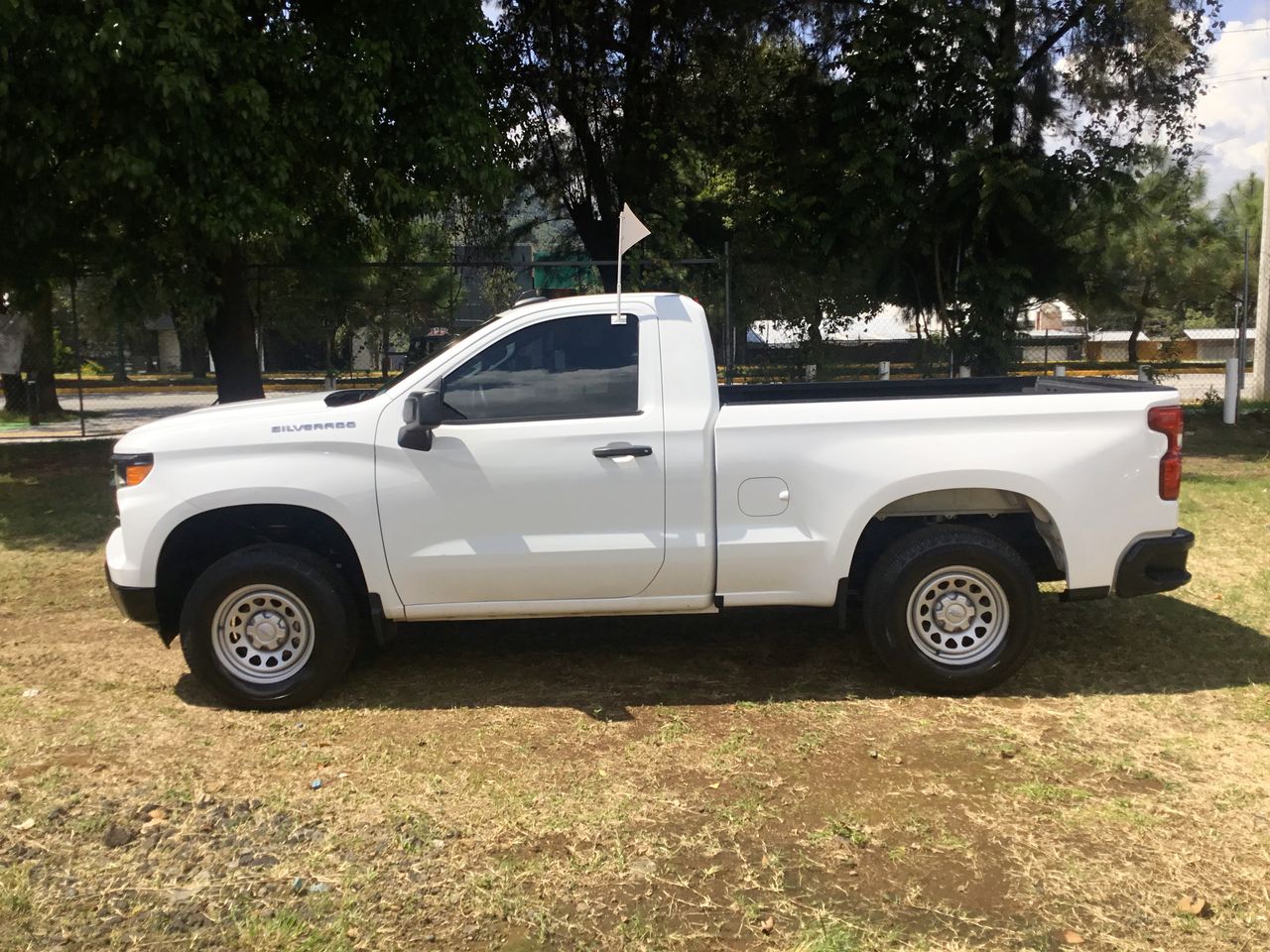 2023 Chevrolet SILVERADO WT O