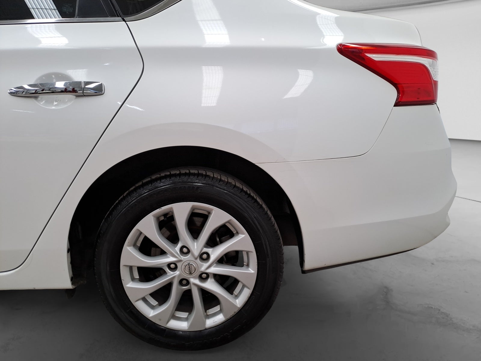 2019 Nissan SENTRA ADVANCE CVT