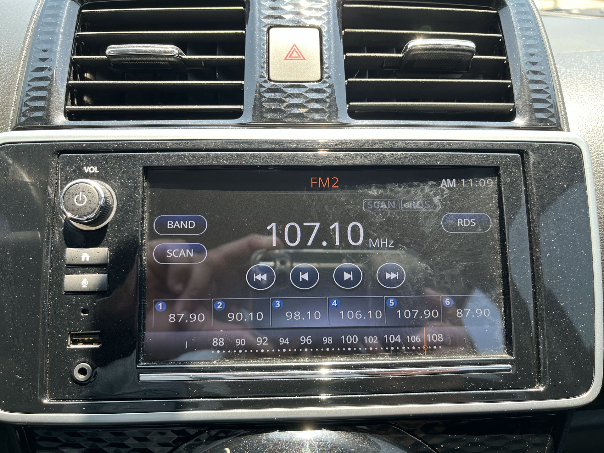 2023 Nissan MARCH EXCLUSIVE TM 23