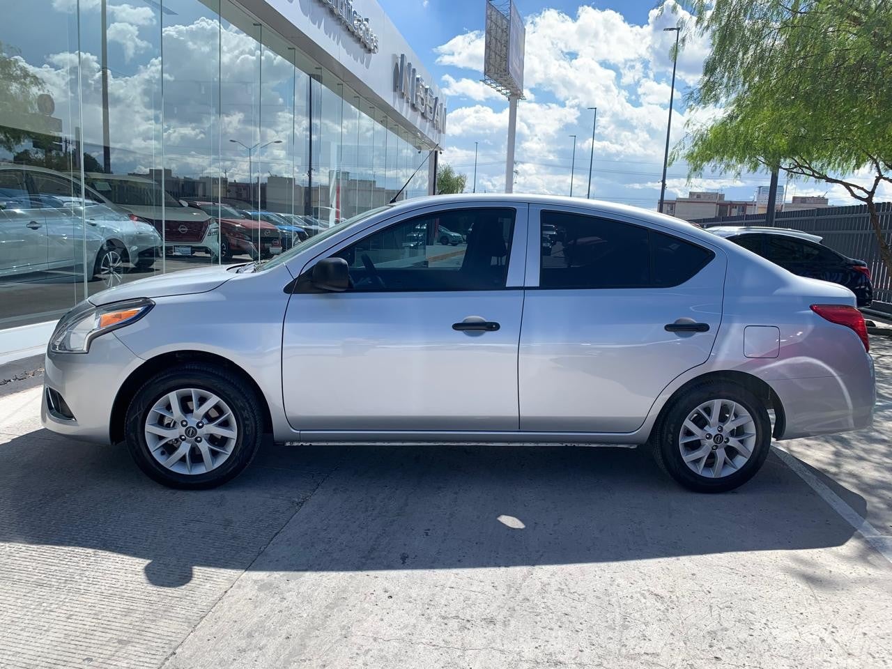 2025 Nissan VERSA TM AC AUDIO 25