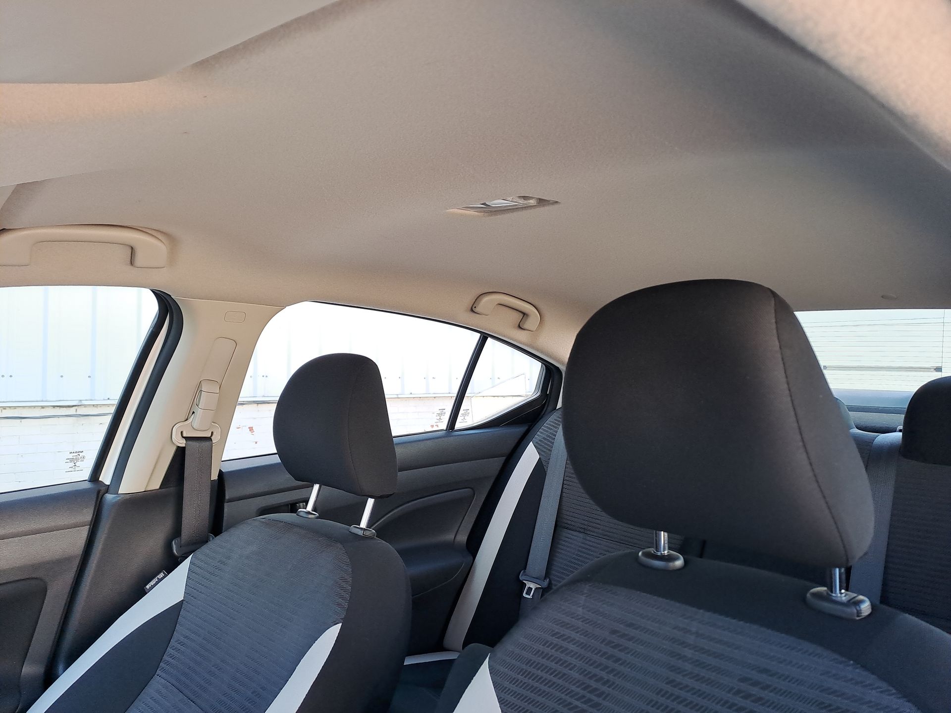 2022 Nissan VERSA ADVANCE CVT 22