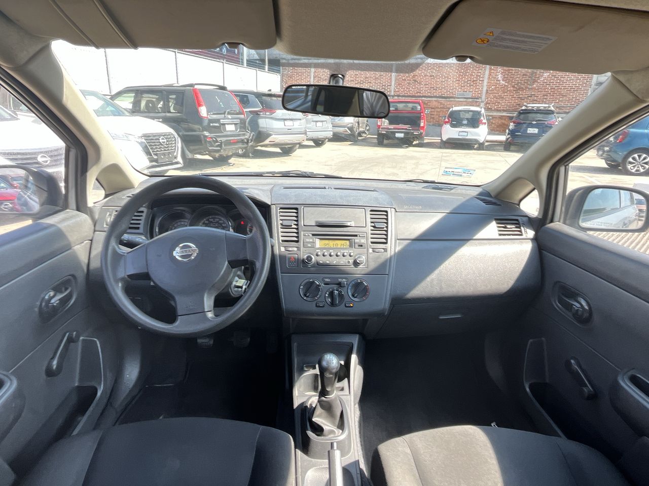 2017 Nissan TIIDA SEDAN DRIVE TM AC 1.6