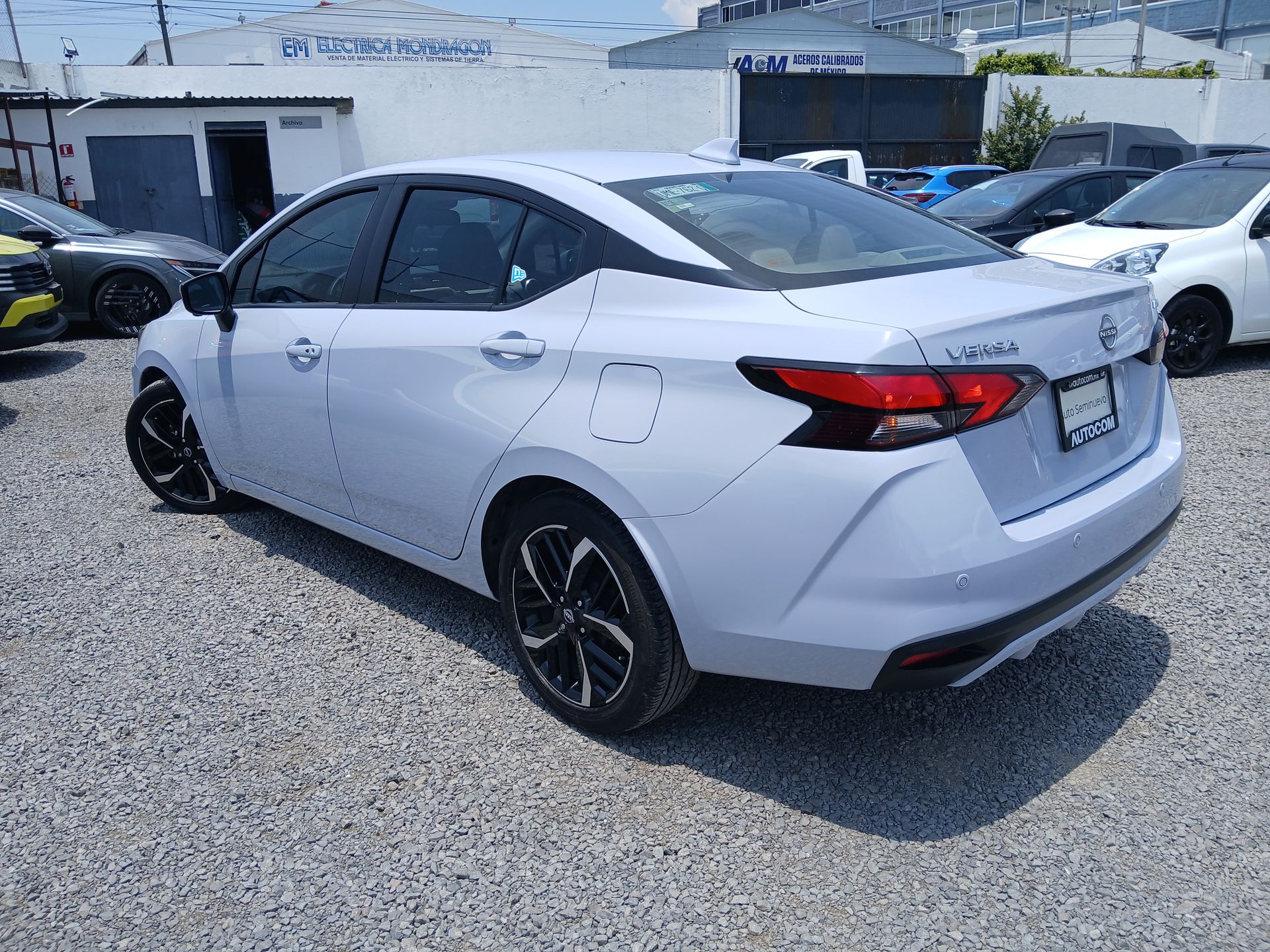 2023 Nissan VERSA EXCLUSIVE CVT 23