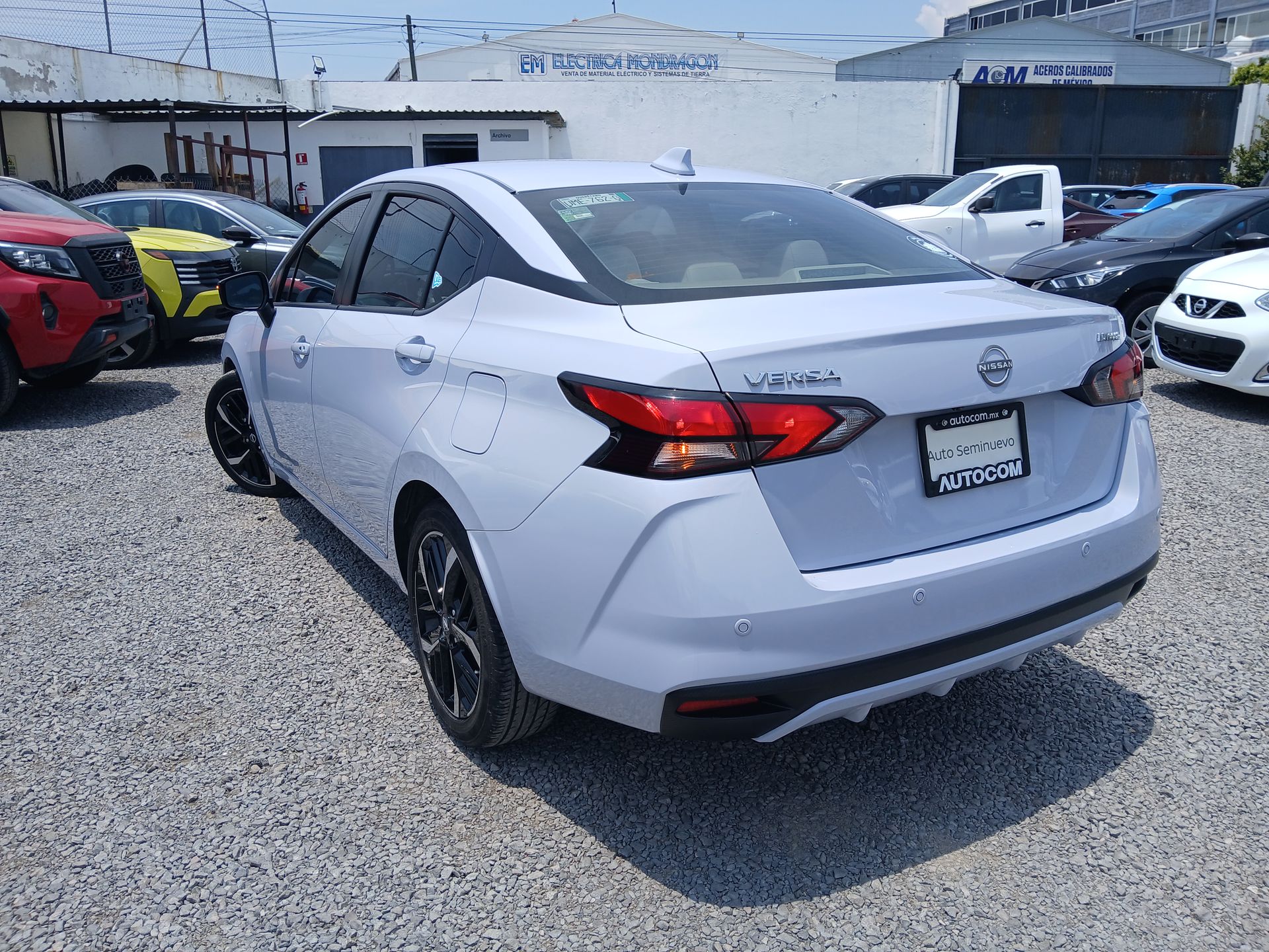 2023 Nissan VERSA EXCLUSIVE CVT 23
