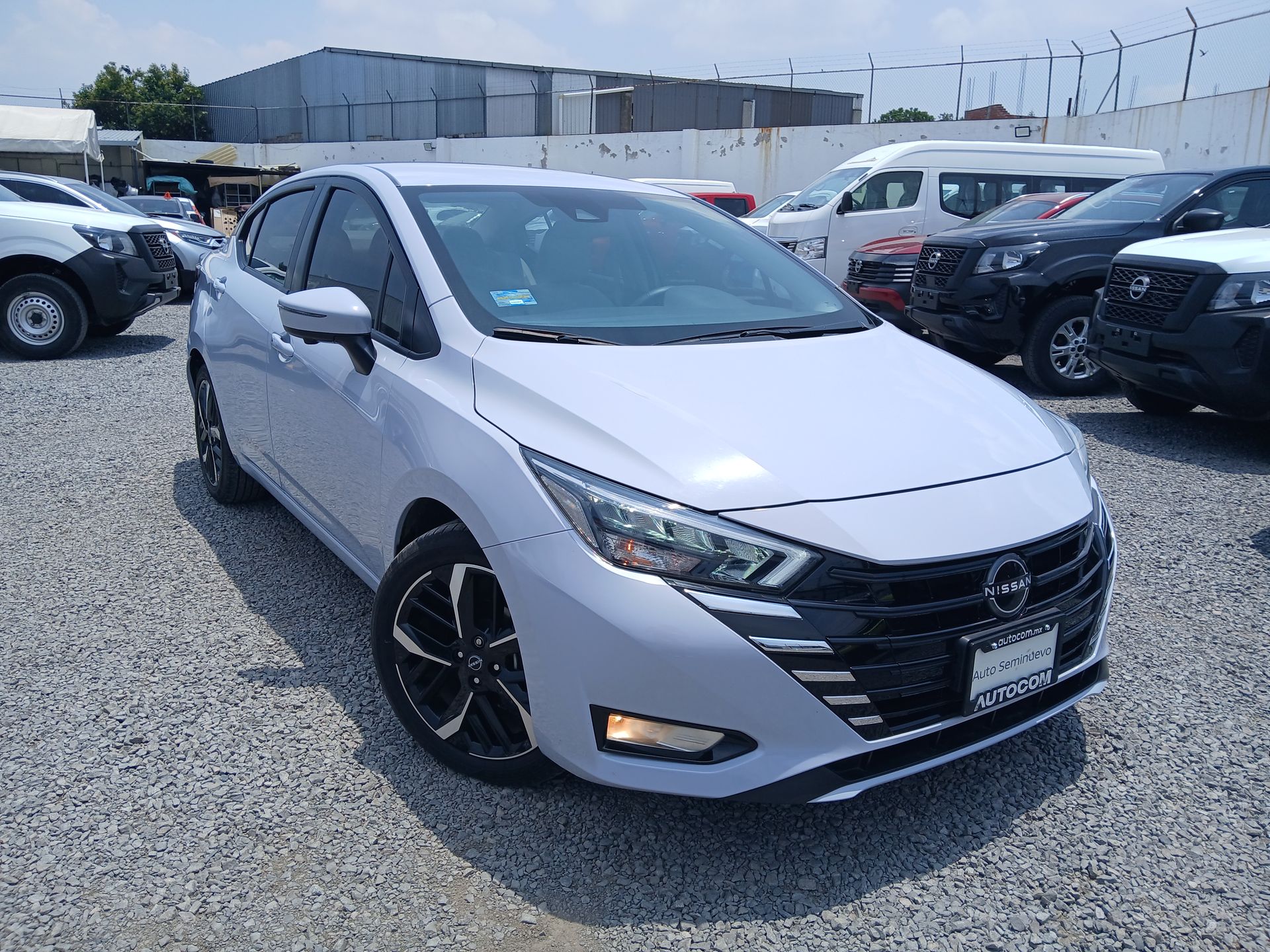 2023 Nissan VERSA EXCLUSIVE CVT 23