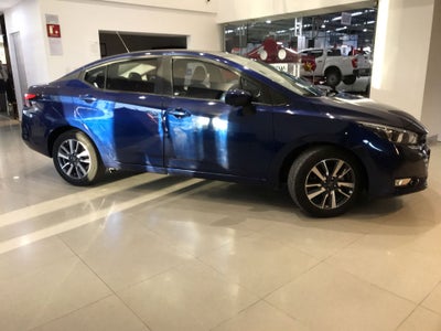 2023 Nissan VERSA ADVANCE MT 23