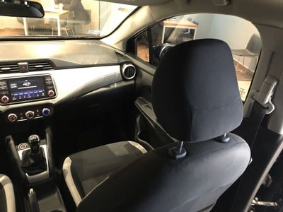 2020 Nissan VERSA ADVANCE MT