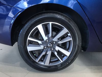 2020 Nissan VERSA ADVANCE MT