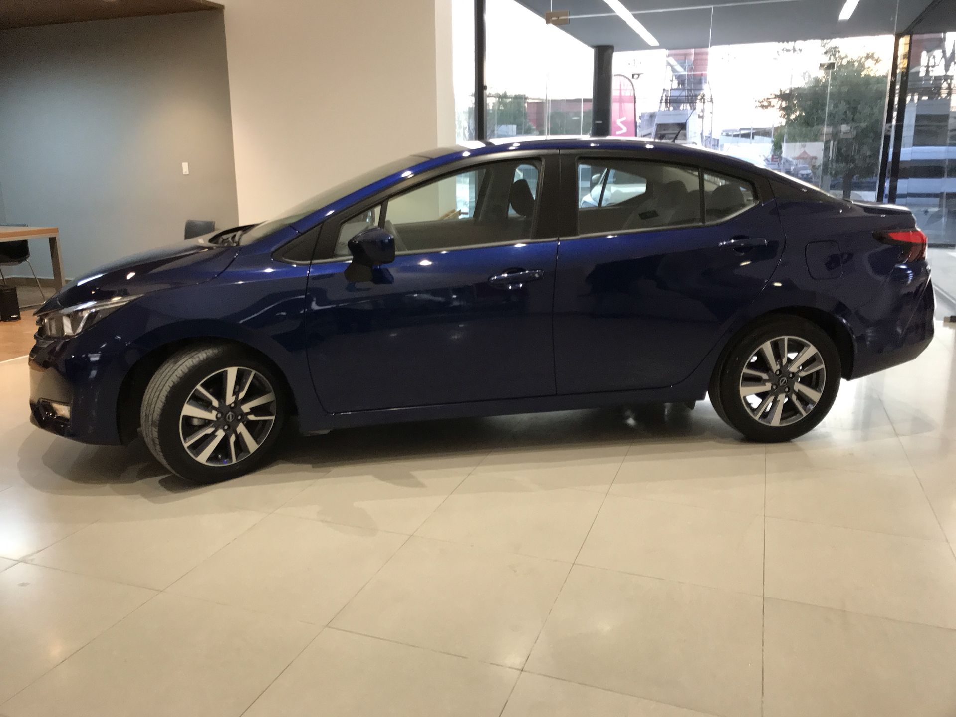 2024 Nissan VERSA ADVANCE CVT 24