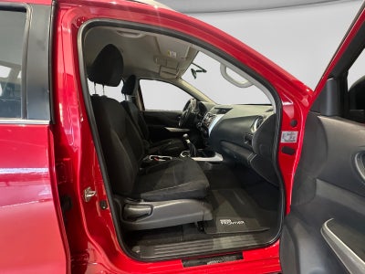 2018 Nissan FRONTIER NP300 FRONTIER LE