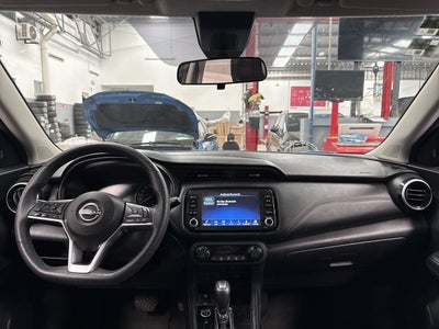 2023 Nissan KICKS PLATINUM BI-TONO 1.6 LTS CVT 23