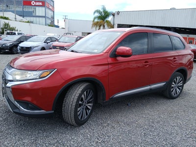 2019 Mitsubishi OUTLANDER ES